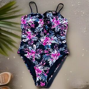 bebe  One Piece Swimwear